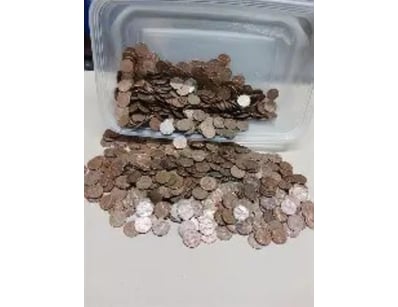 Coins, Banknotes & Bullion (A1004) - Lot 548