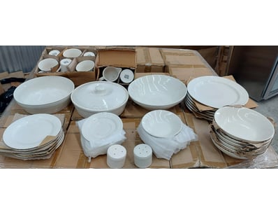 BOX LOT-Webb Nova 45-piece round dinner set in whi...