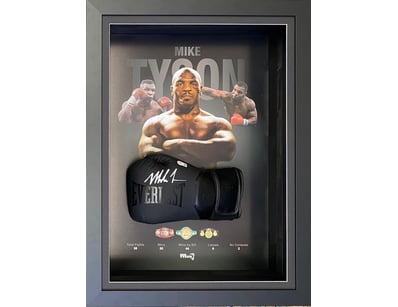 Prestigious Memorabilia (A993) - Lot 2517