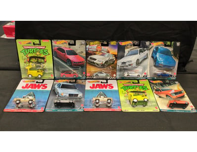 10X ASSORTED HOT WHEELS PREMIUM CARS INCLUDING PAR...