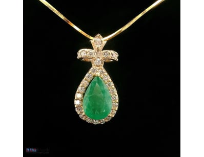 14CT YELLOW GOLD, 3.31CT EMERALD AND 0.54CT DIAMON...