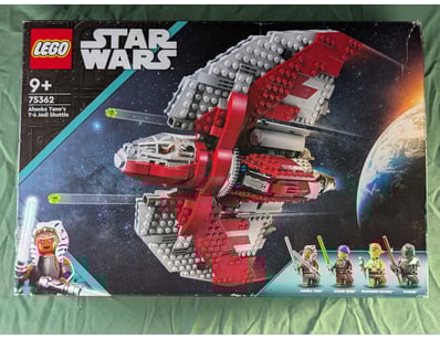 **UNRESERVED** LIFETIME COLLECTION OF LEGO PART... - Lot 318