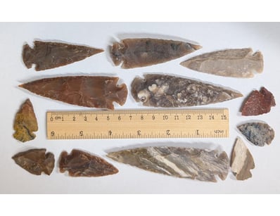 The Curio Collection (A999) - Lot 602