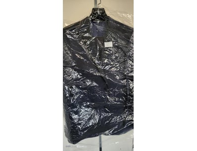 SUPER CLASS 2PCS TUXEDO BY STUDIO ITALIA

Material...