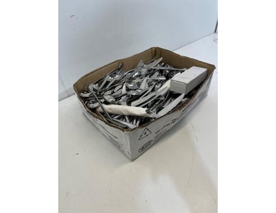 Commercial Furnishings & Kitchen Gear (VICA987) - Lot 1040