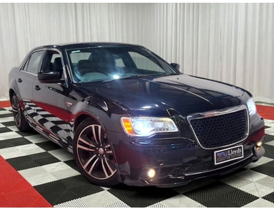 <b>2013 Chrysler 300 LX SRT-8 Core - Black - 122,7...