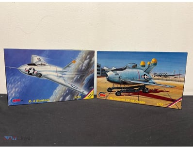 MPM 1/72 SCALE AIRCRAFT MODEL KITS - X-4 BANTAM AN...