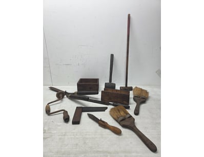 Vintage woodworking and carpentry tool collection ...