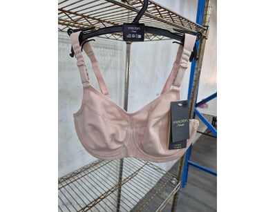 RRP $64.95
Triumph 
Triactio ultra W
Size 12D
...