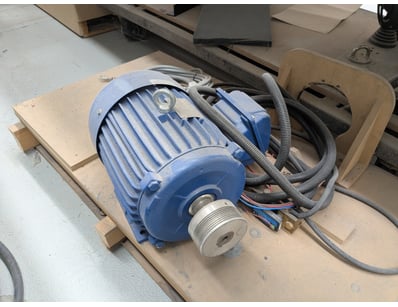 MOSTLY UNRESERVED Engineering Workshop CLOSURE (... - Lot 15