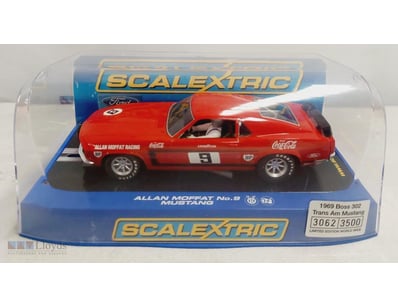 SCALEXTRIC C2775 1:32 SCALE MODEL OF THE 1969 FORD...