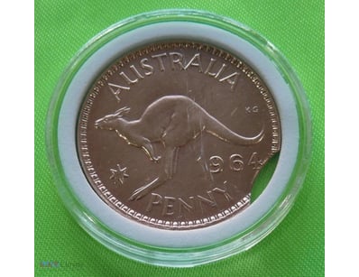 ERROR 1964 QEII CLIPPED AUSTRALIAN PENNY (LAST YEA...