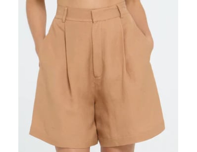 UNRESERVED Big Brand Fashion Boutique Liquidati... - Lot 196