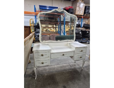 House & Homewares (A1006) - Lot 332