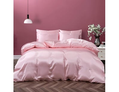 Essential Homegoods & Luxuries (VICA999) - Lot 175