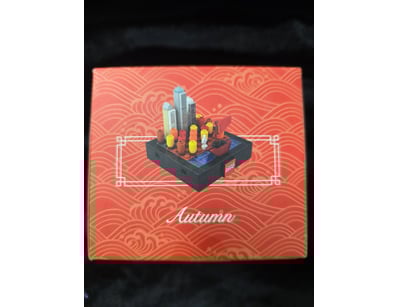 **UNRESERVED** COOKIE'S LIFETIME COLLECTION OF ... - Lot 542