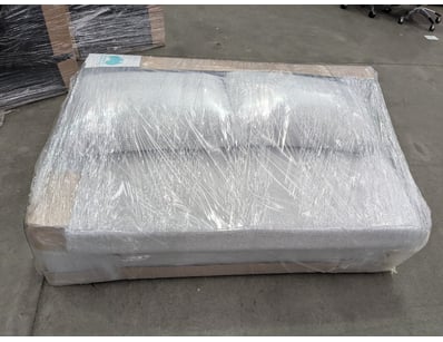 Major Retailer Home, Furniture & Bedding Cleara... - Lot 111