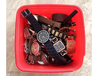 WATCH COLLECTION 

Ice Cream Tub Of Assorted Mens ...