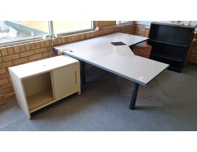 Office Furniture & Equipment (NSWA985) - Lot 224