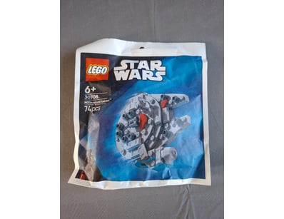 **UNRESERVED** LIFETIME COLLECTION OF LEGO PART... - Lot 393