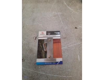 Sandleford, stainless steel numeral, screw on, 50m...