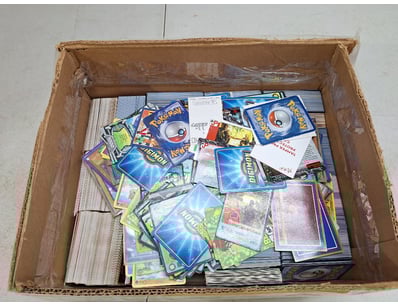 Gadgets, Music & Pastimes (A985) - Lot 255