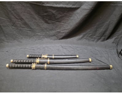 Antiques, Vintage & Interior Treasures (A1005) - Lot 811