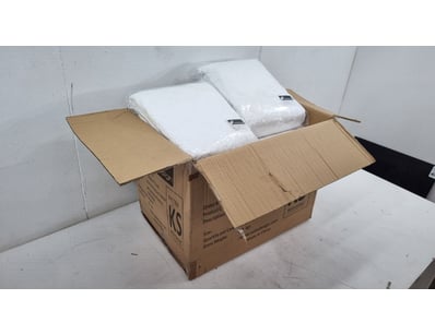 Bulk lot of 10 King Single fitted mattress protect...