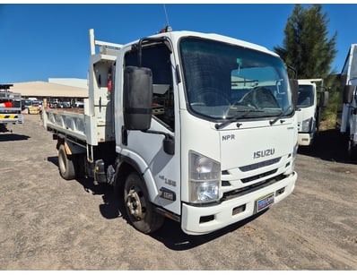 Civil, Transport & Machinery - Queensland, New... - Lot 1059