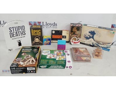 ASSORTED BOARD GAMES AND PUZZLES, INCLUDING "STUPI...