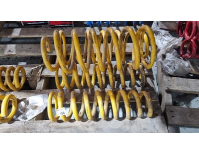 MOSTLY UNRESERVED 4x4 WORKSHOP BUSINESS CLOSURE... - Lot 184