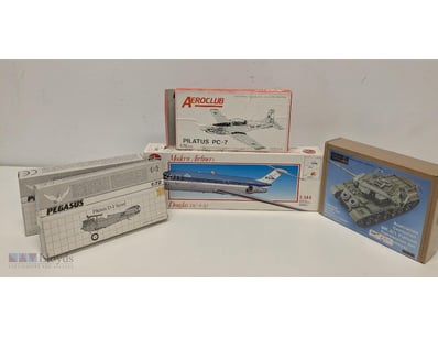 VINTAGE SCALE MODEL AIRCRAFT AND MILITARY VEHICLE ...