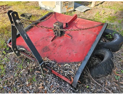 Agriculture Slasher, Red, Condition unknown

Onsit...