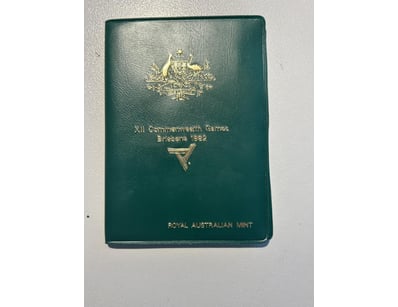 UNRESERVED Banknotes & Coins (A999) - Lot 674