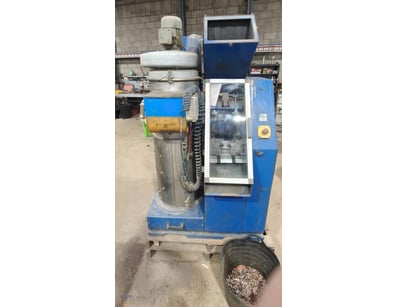 Guidetti 315 Sincro Copper Granulator, 2008

Lar...