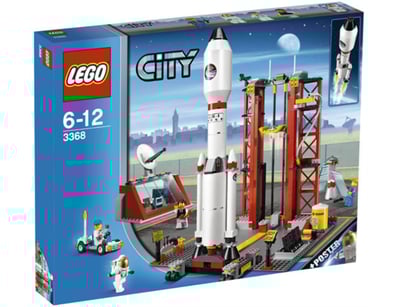 **UNRESERVED** LIFETIME COLLECTION OF LEGO PART... - Lot 487