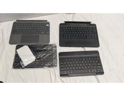 UNRESERVED Airport - Lost Property (A980) - Lot 652