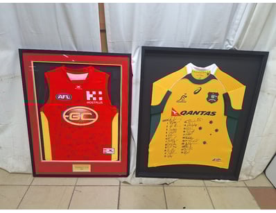 Mancave & Memorabilia (A1007) - Lot 155