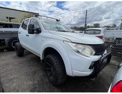 Passenger, Luxury & Commercial Vehicles Auction - Lot 554