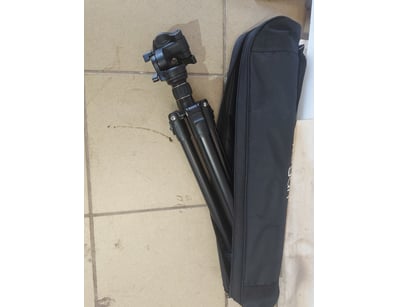 Gadgets, Music & Pastimes (A1007) - Lot 608