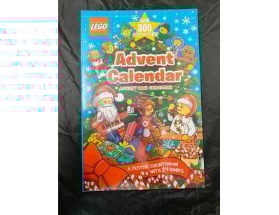 **UNRESERVED** COOKIE'S LIFETIME COLLECTION OF ... - Lot 502