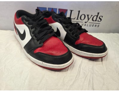 UNRESERVED Airport - Lost Property (A980) - Lot 402