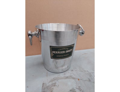 Mancave & Memorabilia (A1007) - Lot 2313