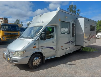 Quality Caravans, Campers and Motorhomes - Lot 220