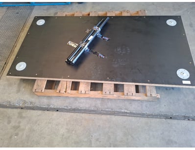 UNRESERVED National Surplus Clearance - Lot 123