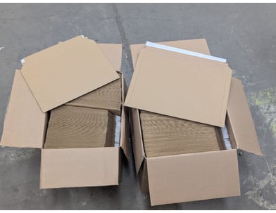 Large and medium mailer envelopes, medium size: 19...