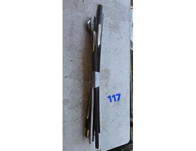 Car Parts & Accessories (A986) - Lot 117