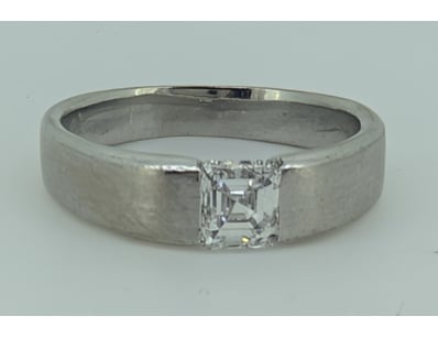 Luxury Jewellery (A1003) - Lot 5005