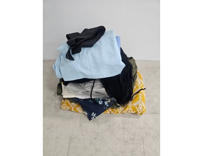 Unclaimed Freight (GCA1007) - Lot 663