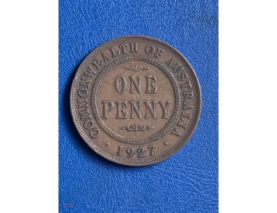 1927 AUSTRALIA KGV ONE PENNY  



10774+31